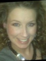 Person who looks like Christina Aguilera