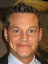 Person who looks like Ryan Seacrest