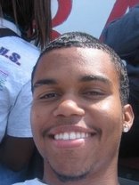 Person who looks like Cuba Gooding Jr.