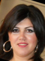 Person who looks like Mandy Moore