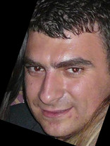 Person who looks like Balthazar Getty