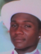 Person who looks like Leonard Roberts