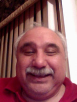 Person who looks like Danny DeVito