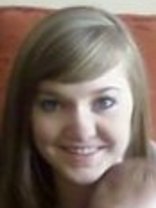 Person who looks like Scarlett Pomers