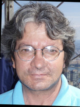 Person who looks like Richard Gere