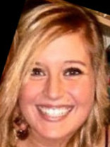 Person who looks like Lizzy Caplan