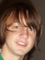 Person who looks like Drake Bell