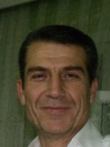 Person who looks like Chris Isaak