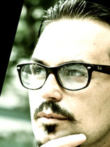 Person who looks like Johnny Depp