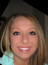 Person who looks like Kelly Ripa