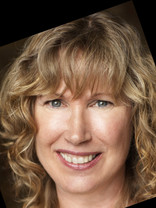 Person who looks like Kathryn Hahn