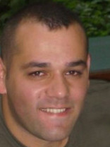 Person who looks like Balthazar Getty