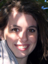 Person who looks like Anne Hathaway