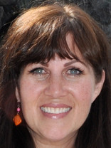 Person who looks like Sarah Lancaster