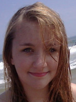 Person who looks like Scarlett Pomers