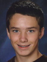 Person who looks like Jeremy Sumpter