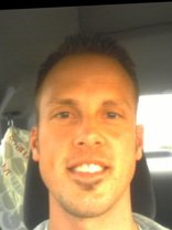 Person who looks like Kevin Dillon