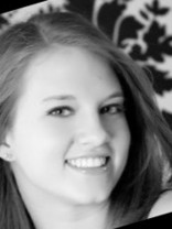 Person who looks like Emily Osment