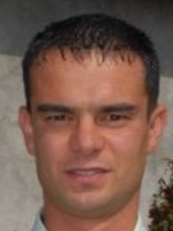 Person who looks like Ricky Martin