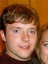 Person who looks like Jason & Jeremy London