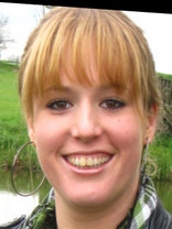 Person who looks like Kim Rhodes