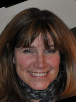 Person who looks like Jaclyn Smith