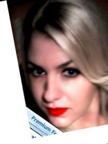 Person who looks like Gwen Stefani