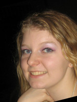 Person who looks like Gretchen Mol