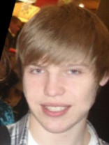 Person who looks like Justin Bieber