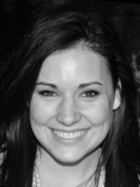 Person who looks like Bryce Dallas Howard