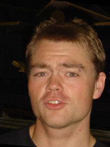 Person who looks like Leonardo DiCaprio