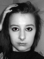 Person who looks like Kimberly McCullough