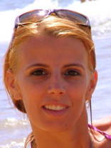 Person who looks like Maria Bello