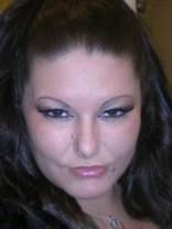 Person who looks like Drea de Matteo