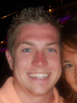 Person who looks like Steve Howey