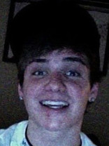 Person who looks like Ryan Sheckler