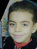 Person who looks like Miranda Cosgrove