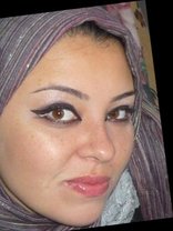 Person who looks like Mae Whitman