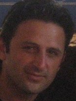 Person who looks like Patrick Dempsey