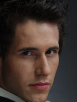 Person who looks like Ryan Reynolds