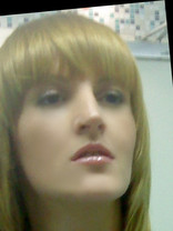 Person who looks like Uma Thurman