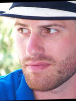 Person who looks like Ben Affleck