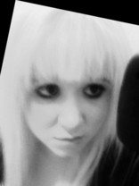 Person who looks like Taylor Momsen