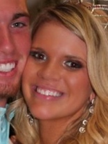 Person who looks like Jessica Simpson