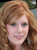 Person who looks like Taylor Swift