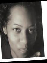 Person who looks like Angela Bassett