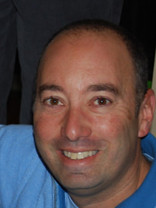 Person who looks like Howie Mandel