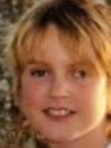 Person who looks like Cole & Dylan Sprouse