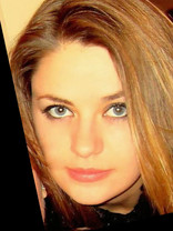 Person who looks like Mila Kunis