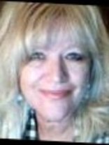 Person who looks like Bonnie Hunt